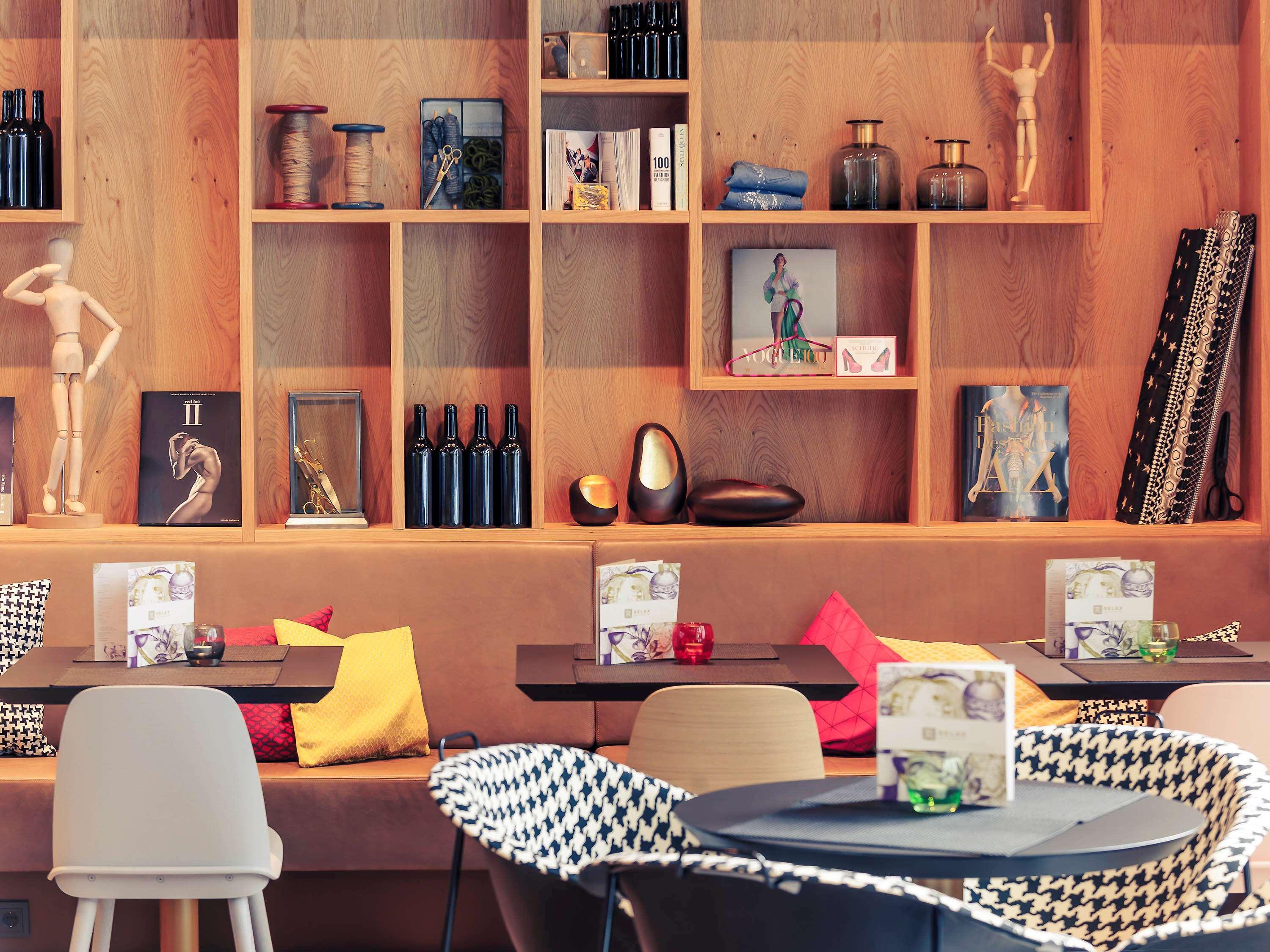 Hotel Mercure Hotel Berlin Wittenbergplatz 4*